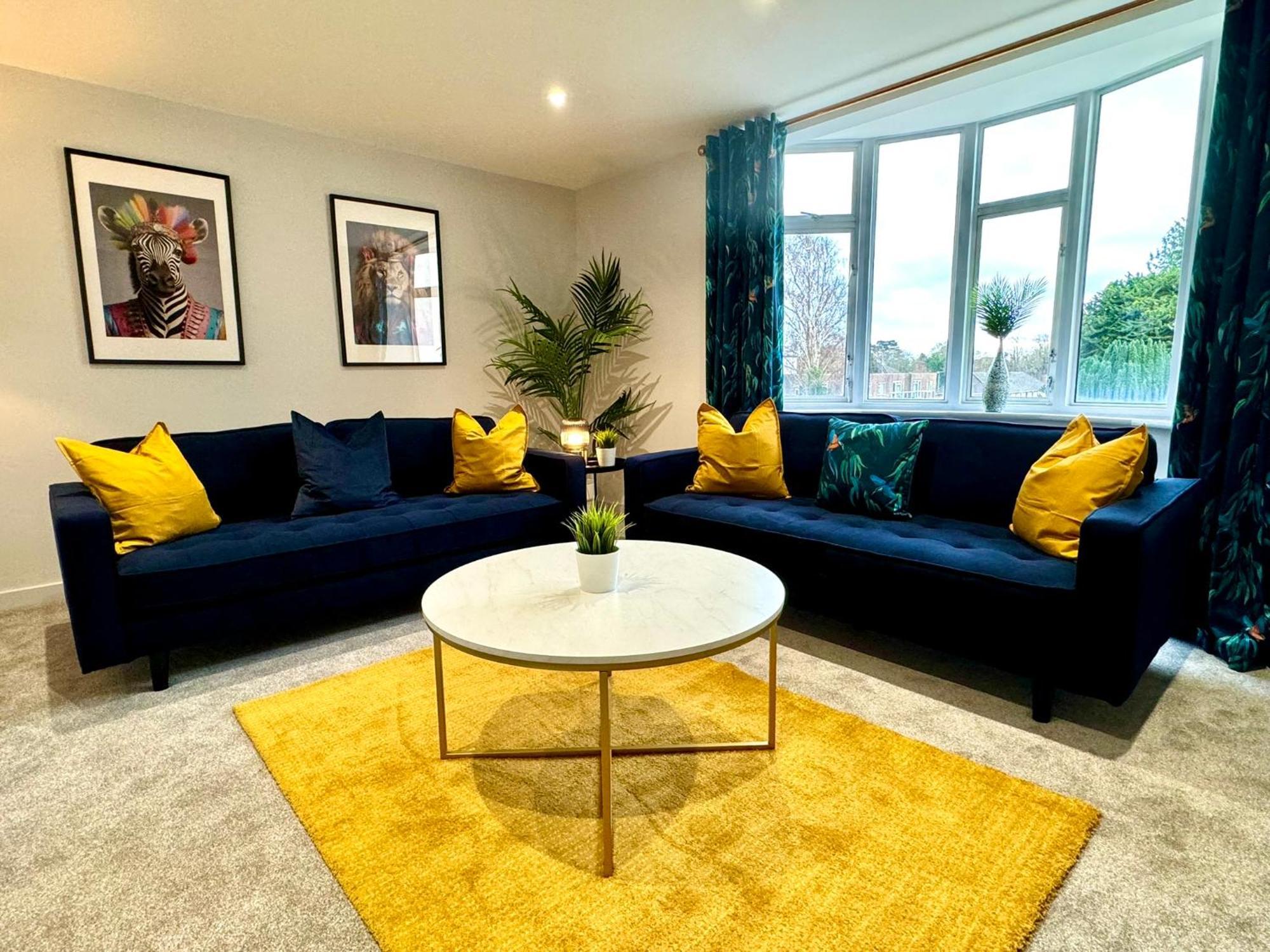 Amazing Large 3 Bedroom Apartment - Sleeps 8! Bournemouth Ngoại thất bức ảnh
